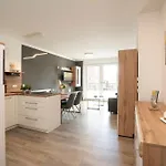 Residenz Am Yachthafen Küstenwind Apartamento *